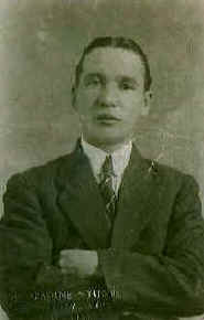 zefyoung.JPG (5361 bytes)